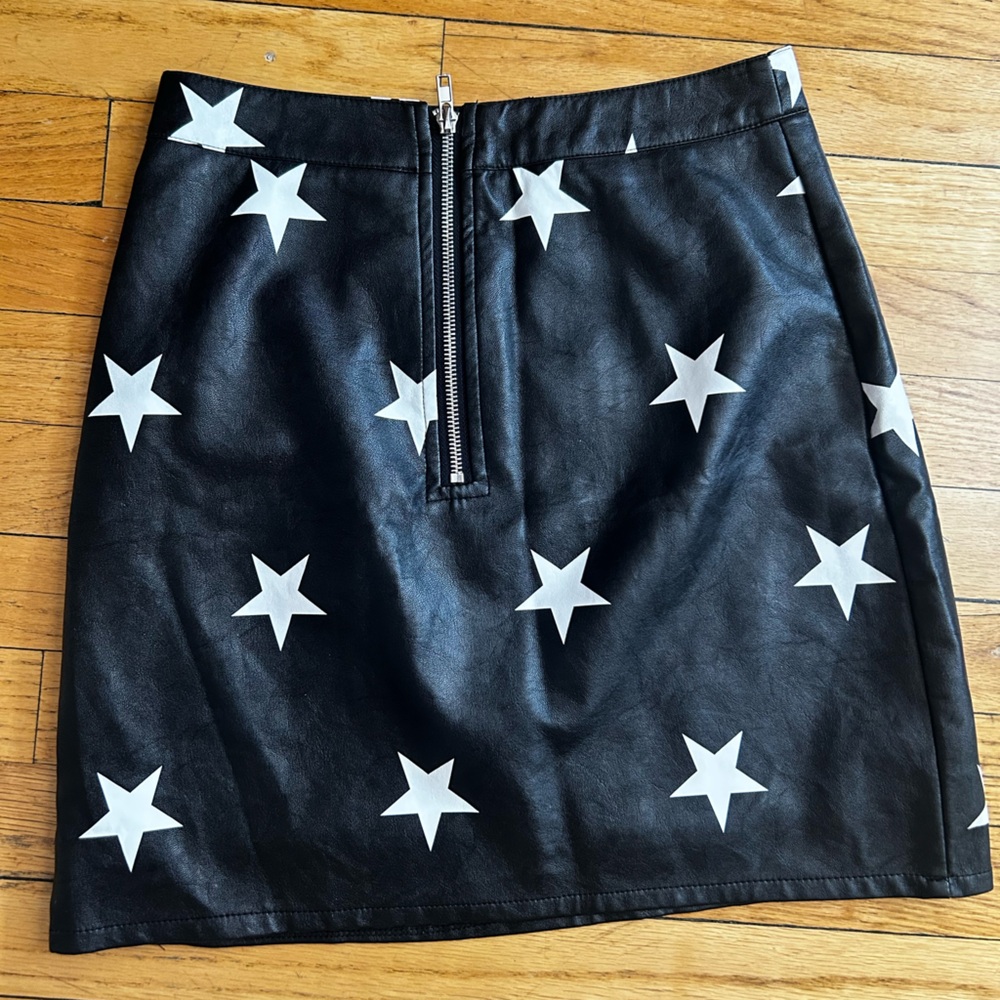 Nasty Gal Star Skirt - Picture 4 of 4